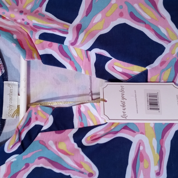 🐚Simply Southern sleeveless blouse🐚 - Picture 3 of 7